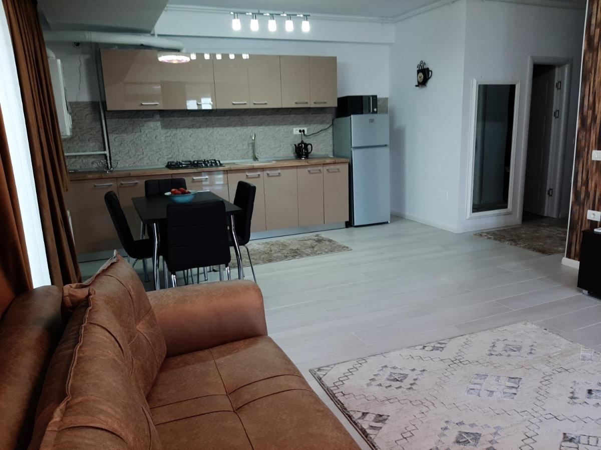 Blue Apartment นาโวดาริ ภายนอก รูปภาพ