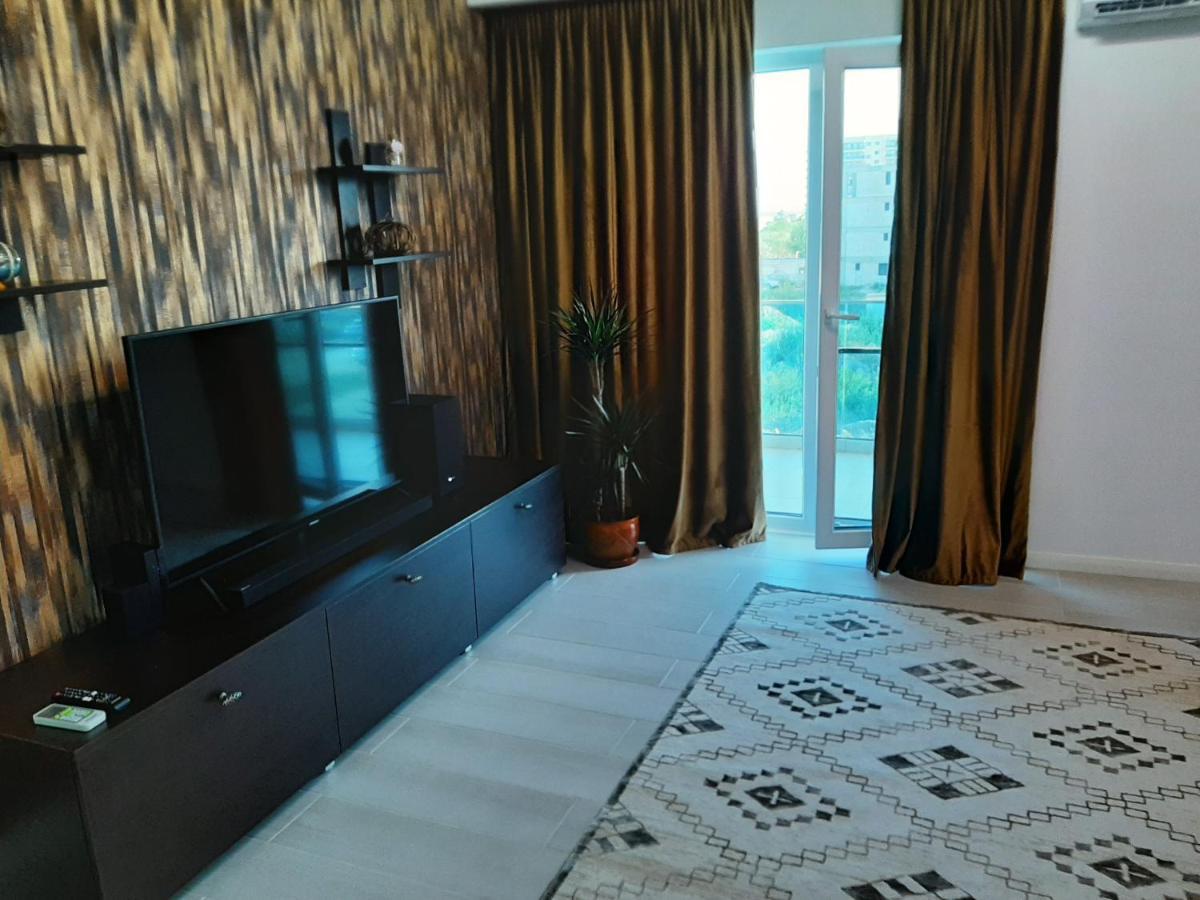 Blue Apartment นาโวดาริ ภายนอก รูปภาพ
